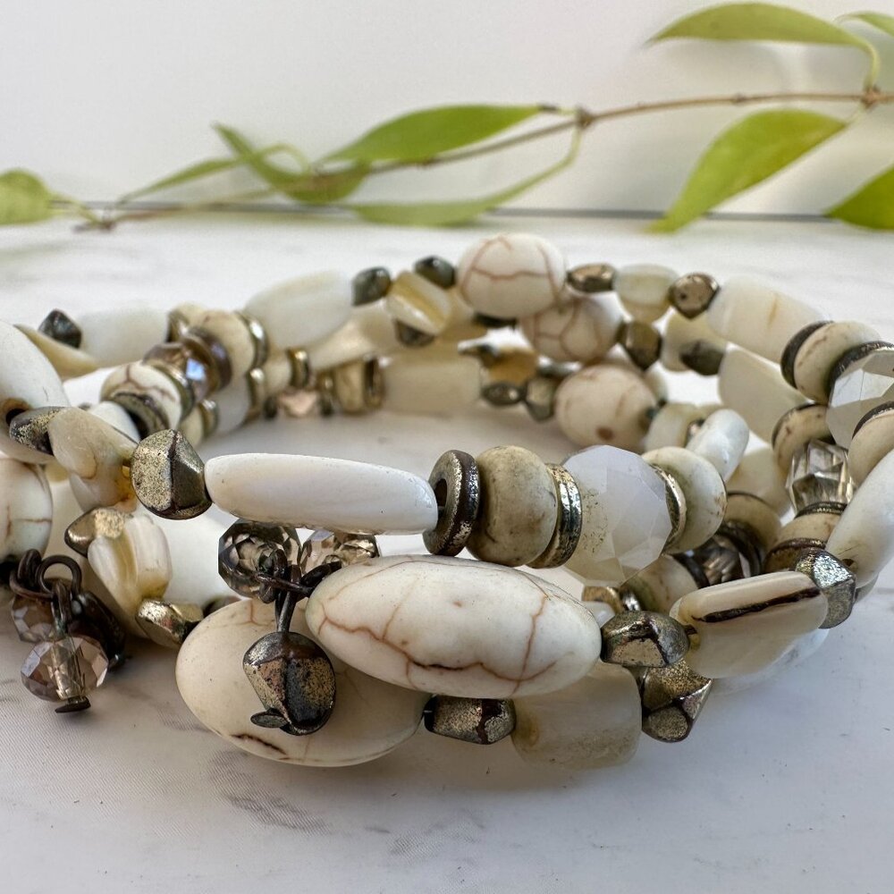 Boho White Stone Memory Wire Bracelet, Rustic Southwest Wrap Bracelet - Picture 4 of 5